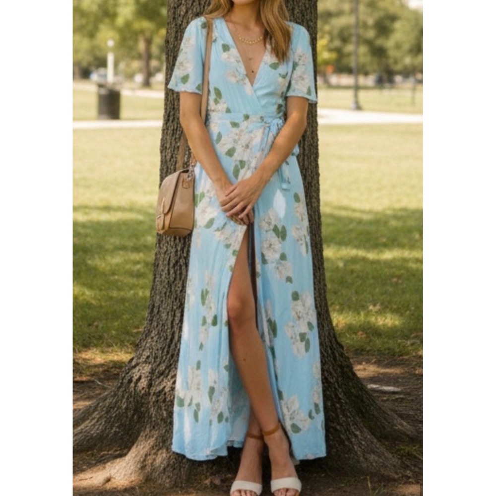 Privacy Please Kimball Maxi Dress Light Blue Floral Wrap V-Neck Flutter SleeveXS